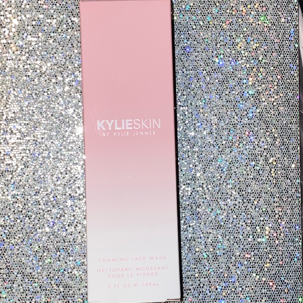 KYLIE SKIN